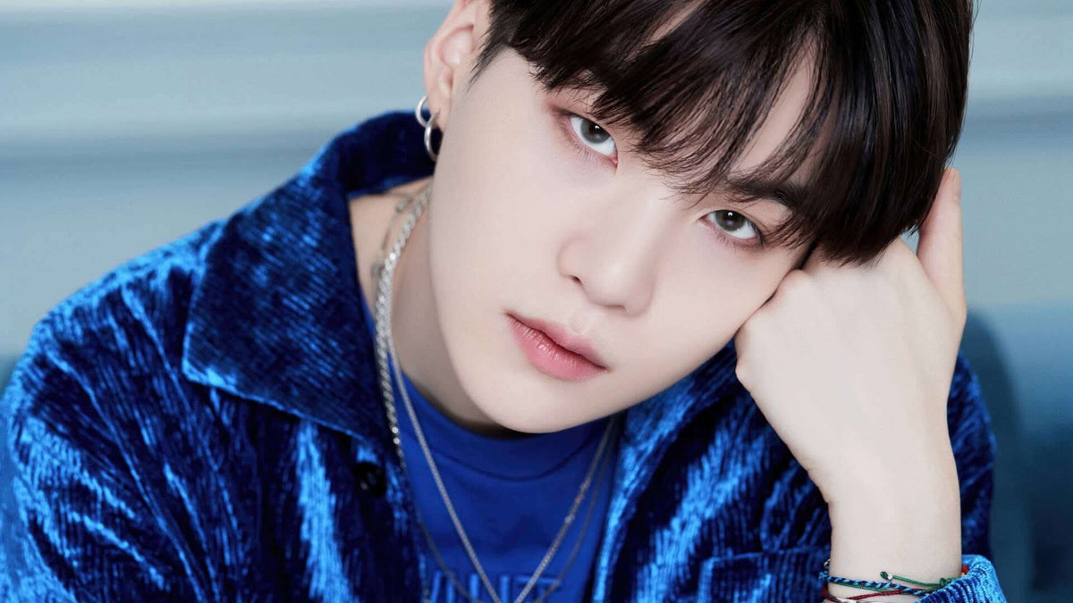 Gold | NZ Store Suga solo photo card Gold | NZ Store
